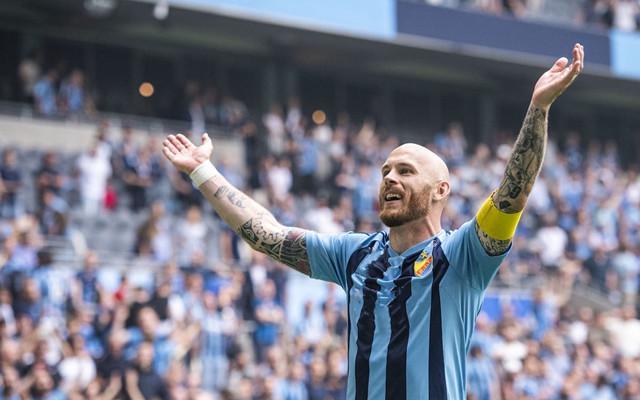 今晨欧联传出新动向,波士顿凯尔特人状态回暖,管理层表态:球迷炸锅,赛季目标并未改变 今晨欧联传出新动向,波士顿凯尔特人状态回暖,管理层表态:球迷炸锅,赛季目标并未改变