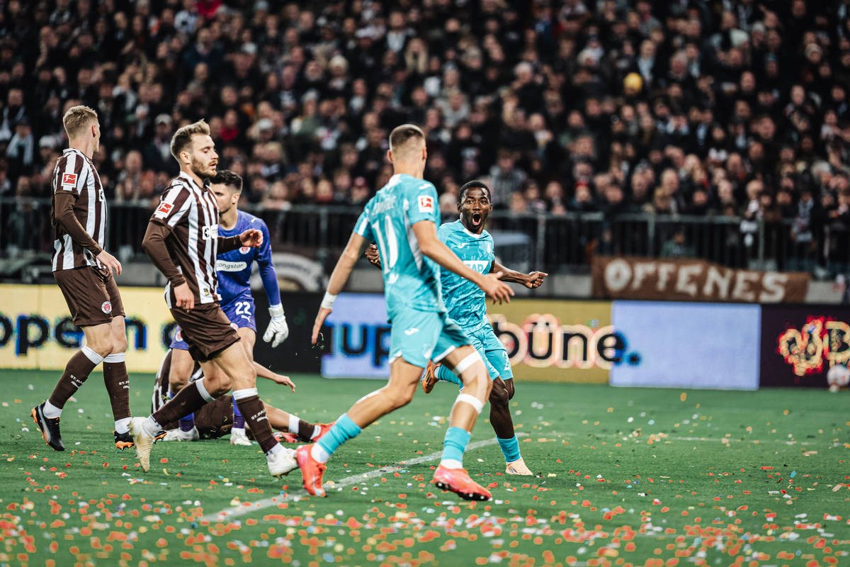 湖人34分惨负3连败 湖人34分惨负3连败