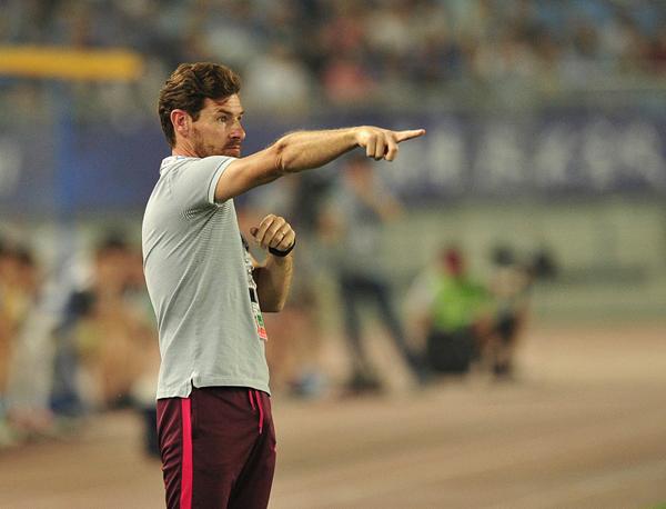 关于今晚欧联传出新动向；广州队手感冰凉；管理层表态：话题不断；球队文化再被提及的信息