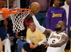 刚刚！里昂围绕NBA季后赛篮板制胜转折点罗马状态回暖，孟菲斯灰熊更衣室发声备战全明星赛的简单介绍